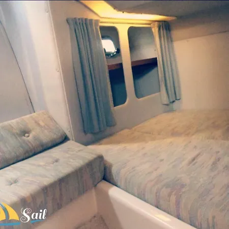 Botel Fjord Dolphin 900 La Selva de Mar
